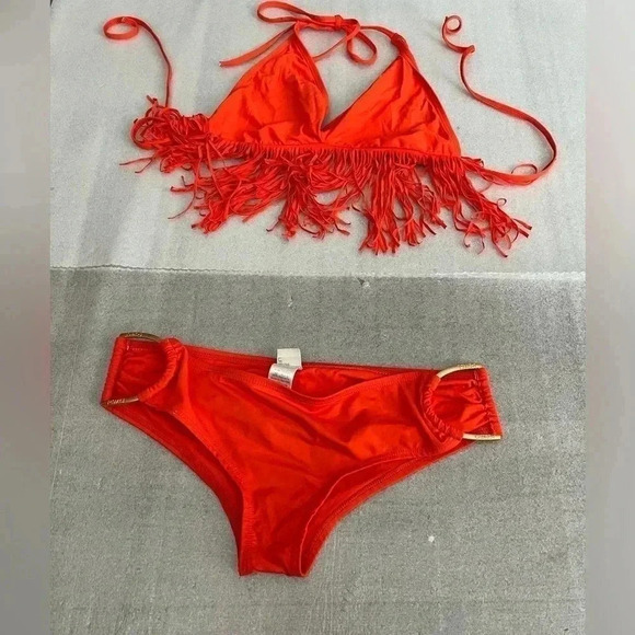 [D cup/ Medium] L*Space Paprika Fringed Halter Top & D Ring Bottom Bikini Set - Picture 4 of 8